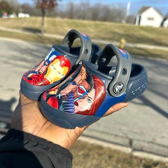 Crocs Marvel Avengers Kids‎ Clogs Size 6 Toddler - Picture 11 of 11